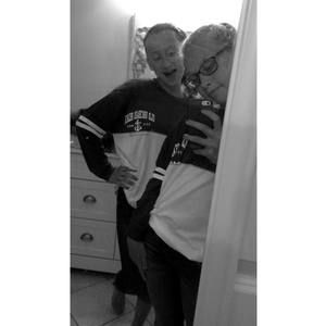 Meet your Posher, Alivia