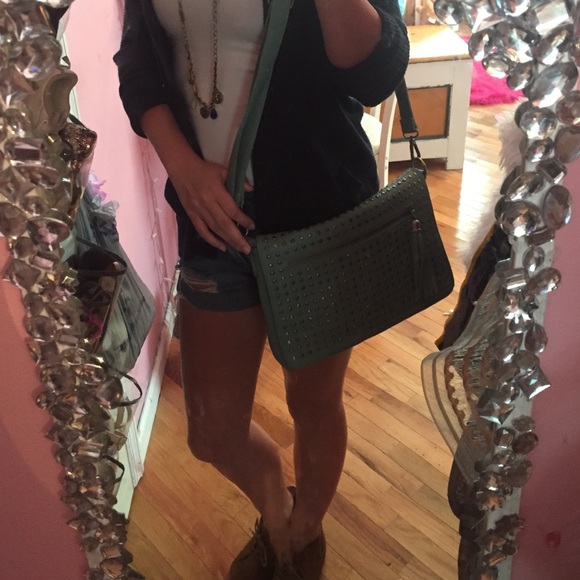 Teal leather purse from maurices - Picture 4 of 4