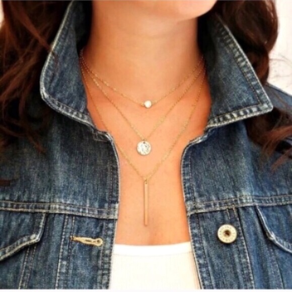 Jewelry - Triple layered necklace