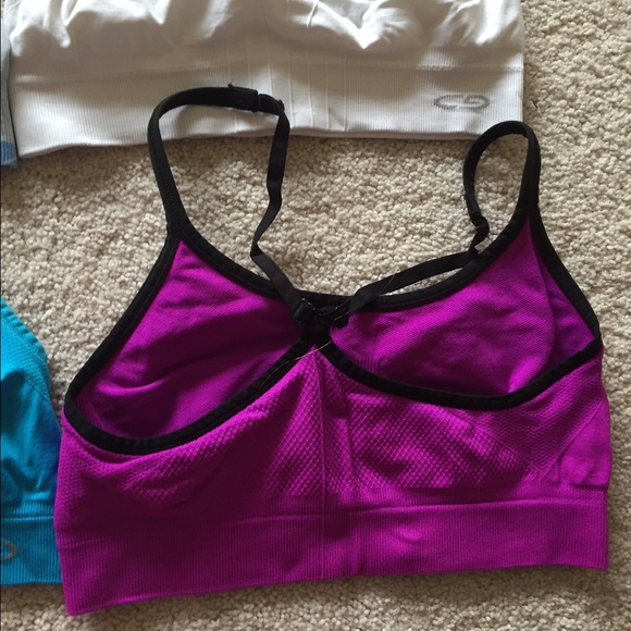 Sports bras - Picture 4 of 4