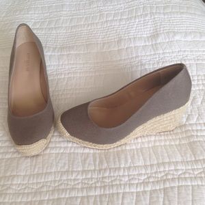 Ann Taylor gray canvas espadrilles. NWT.