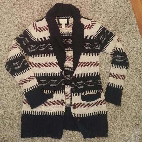 Forever 21 Aztec print Cardigan Pullover Sweater
