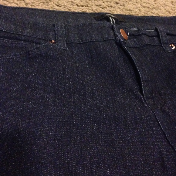 Pants - Picture 2 of 3