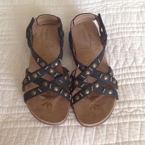 Easy Spirit black leather strap sandals. NWT.