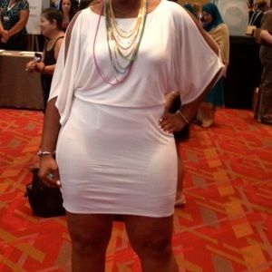 Trina Turk Dress Size 12