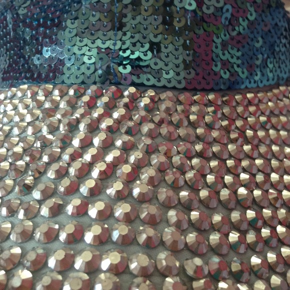 Hat - Picture 3 of 3