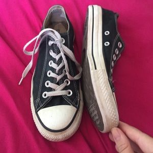 Black converse