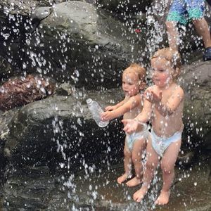 Meet your Posher, Liz