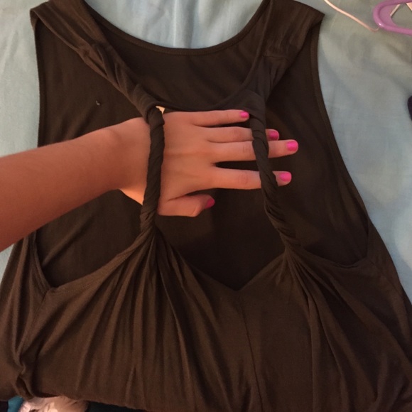 Open back tank