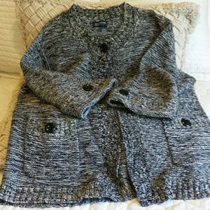 Jones ny black and white longer sweater