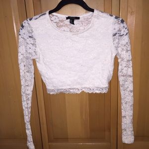 White crop floral print laced sleeves