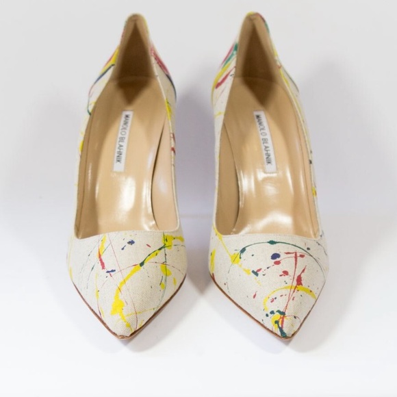 SOLD 🎉2xHP🎉Manolo Blahnik Splatter Paint Pumps - Picture 3 of 3