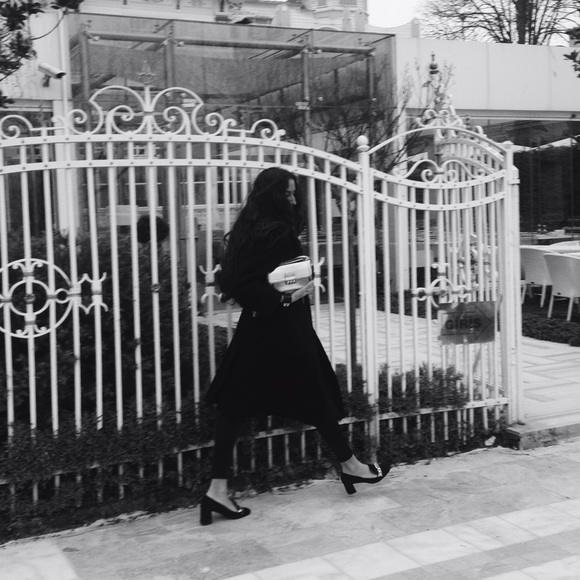 Meet your Posher, Ecem