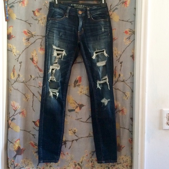 American Eagle Distressed Jeggings