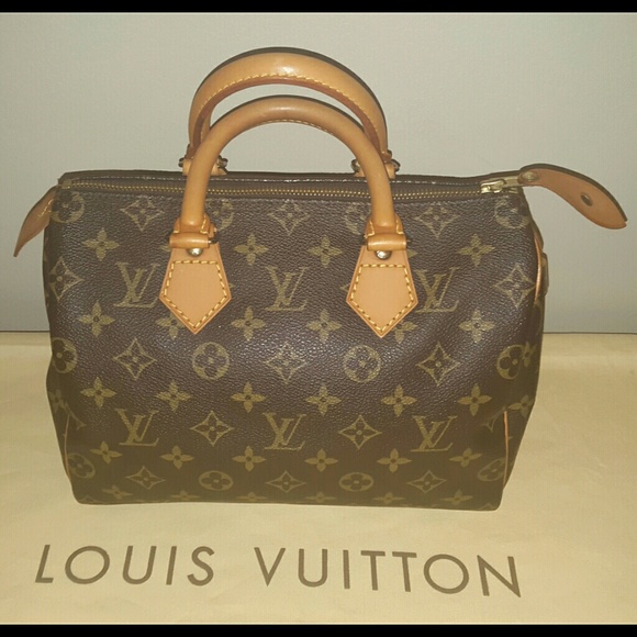 🚫SOLD Authentic Louis Vuitton Speedy 25