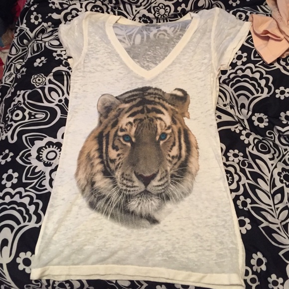 Tiger shirt