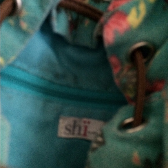 Floral backpack - Picture 2 of 2