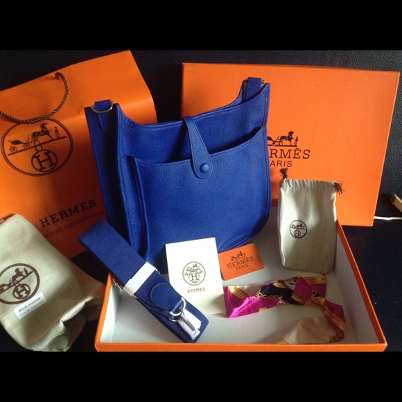 Evelyn Handbag - Picture 2 of 4