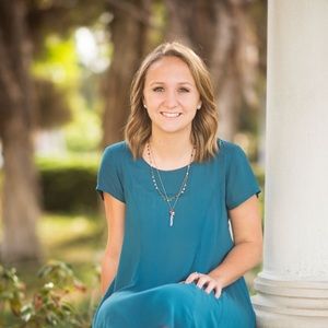 Meet your Posher, Kayla