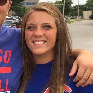 Meet your Posher, Alicia