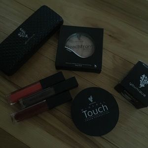 Younique makeup lot