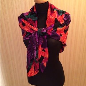 Vtg Gypsy Babushka Style Wrap Scarf Hawaiian Print