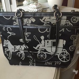 Coach Signature Tote Black Horse & Carriage