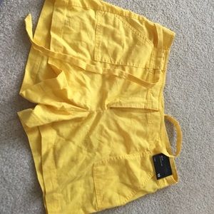 Size ten linen shorts new with tags