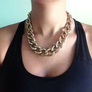Chunky link necklace