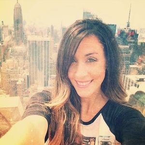 Meet your Posher, Jenn