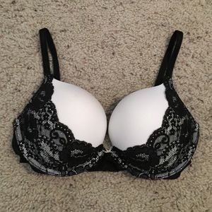 Victoria's Secret Dream Angels Push-Up Bra