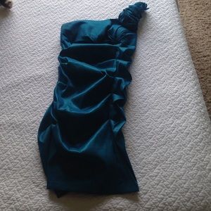 Mid-length homecoming dress