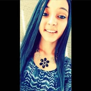 Meet your Posher, Merisa