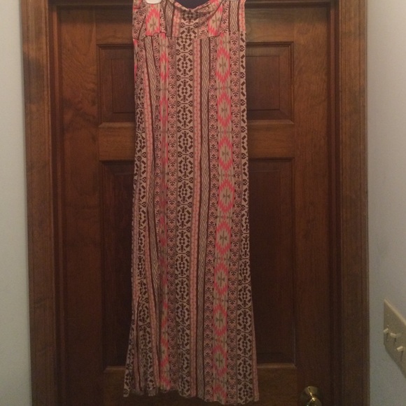 Tribal print maxi skirt