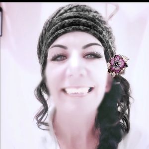 Meet your Posher, Melissa