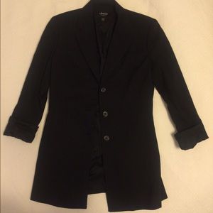 Black button up boyfriend blazer