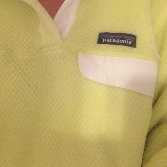 Patagonia Tops - Light yellow retool pending sale 🐾