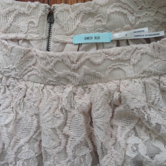 Kimchi Blue lace skirt - Picture 3 of 4