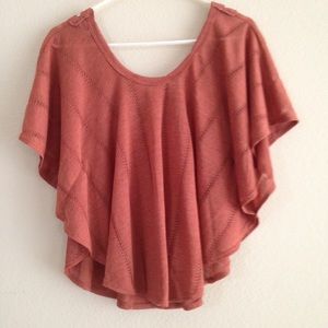 ❌SOLD❌Burnt orange fall flowy top