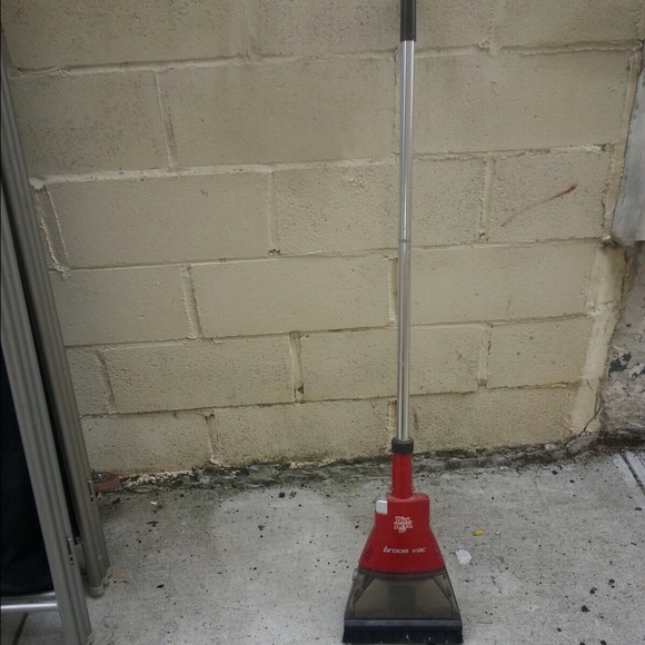 A vacuum cleaner