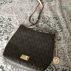 Michael Kors chocolate cross body