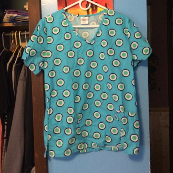 Scrub top