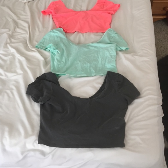 Crop tops
