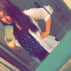 Meet your Posher, Kayla