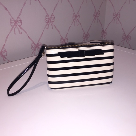 Brand-New Kate Spade 'Fairmount Square' Wristlet