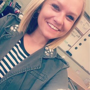 Meet your Posher, Alyssa