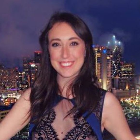 Meet your Posher, Alexandra