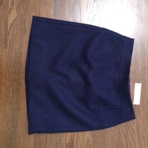 Navy color wool skirt