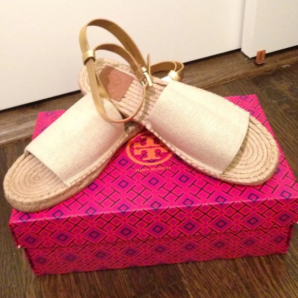 TORY BURCH - Espadrille Sandals - Picture 2 of 3