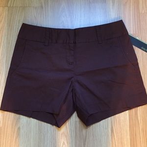 Daisy Fuentes "simple shorts" in Mahogany